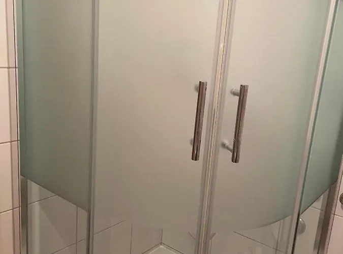 Leone With Free Parking Daire Pula