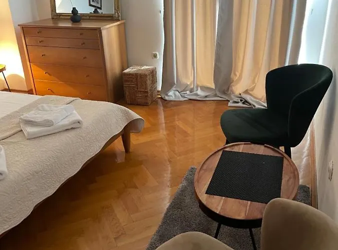 Leone With Free Parking * Pula